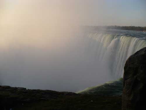 niagrafalls.jpg - 6672 Bytes