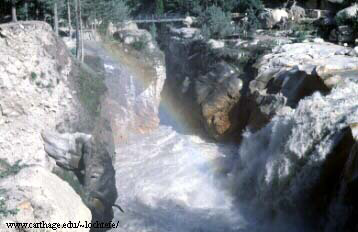 gangotri6.jpg - 48211 Bytes